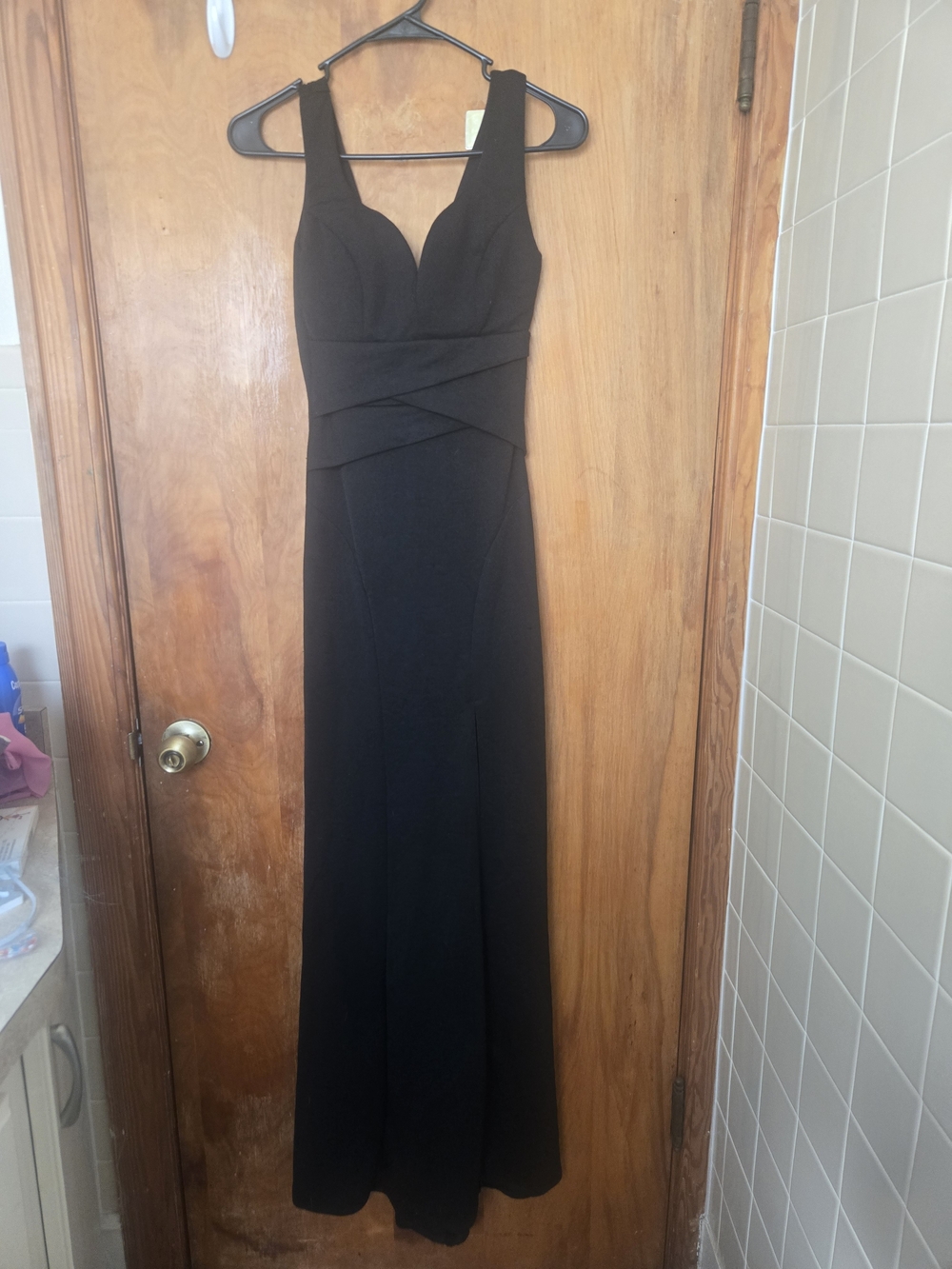 Emerald Sundae Black Sleeveless Maxi Dress
